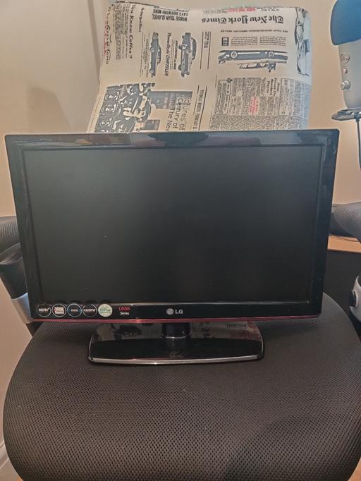 Buy & Sell Norbury South West London - Photos for LG 19' LCD Monitor/TV (19LD350)
