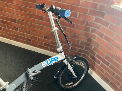 Buy & Sell Hatfield Welwyn Hatfield - Photos for eLife fold up electric bike power assisted