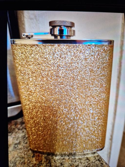 Buy & Sell Grassmoor North East Derbyshire - Photos for glitter hip flask