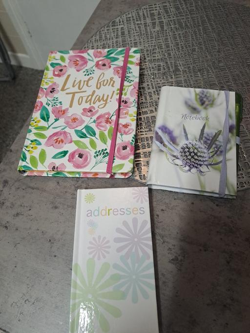 Buy & Sell Heeley Sheffield - Photos for 3 note books new