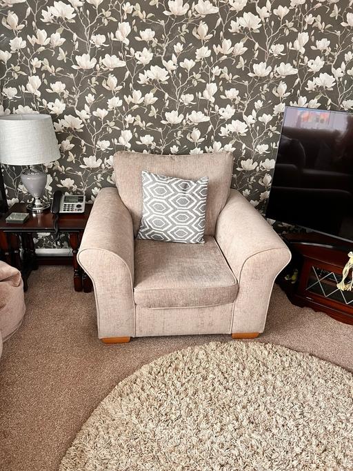Buy & Sell Heath Hayes Cannock Chase - Photos for 3 Piece Suite