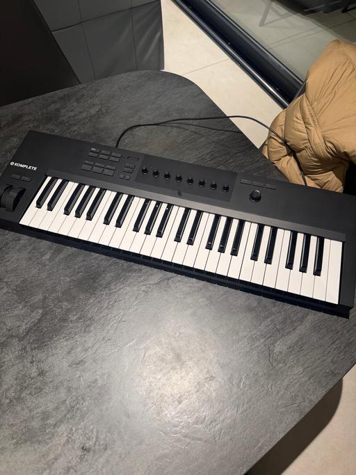Buy & Sell - Photos for Komplete control A49 keyboard