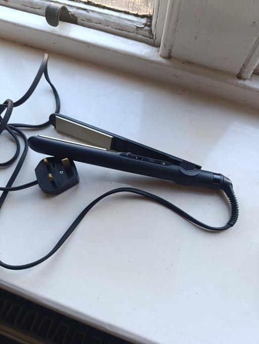 Buy & Sell Westferry East London - Photos for Tresemme ceramic hair straightener