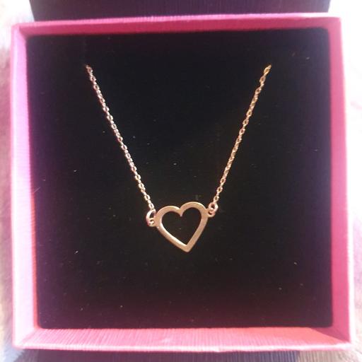 Buy & Sell Horwich Bolton - Photos for 9ct Heart Necklace