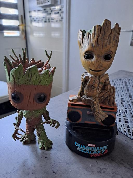 Buy & Sell Park Hill Sheffield - Photos for 2x groot items