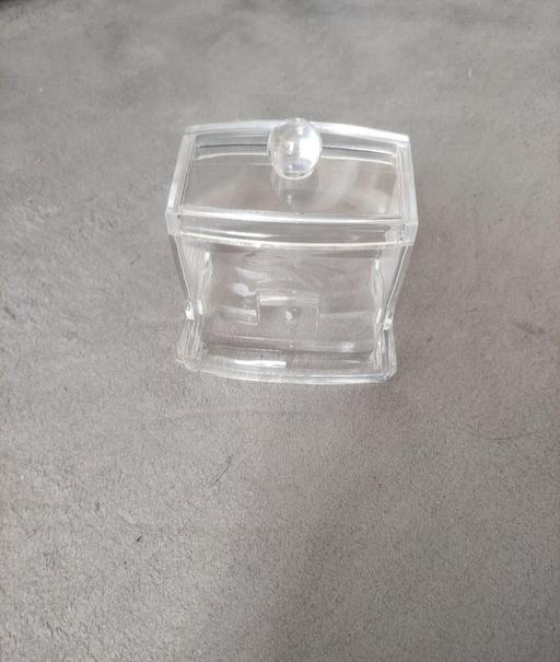 Buy & Sell Grafton Street Industrial Estate West Northamptonshire - Photos for Small box