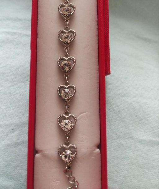 Buy & Sell Grafton Street Industrial Estate West Northamptonshire - Photos for Beautiful bracelet