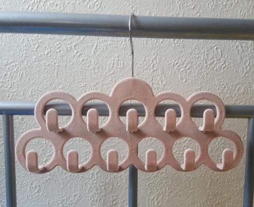 Buy & Sell Grafton Street Industrial Estate West Northamptonshire - Photos for Jewellery holder