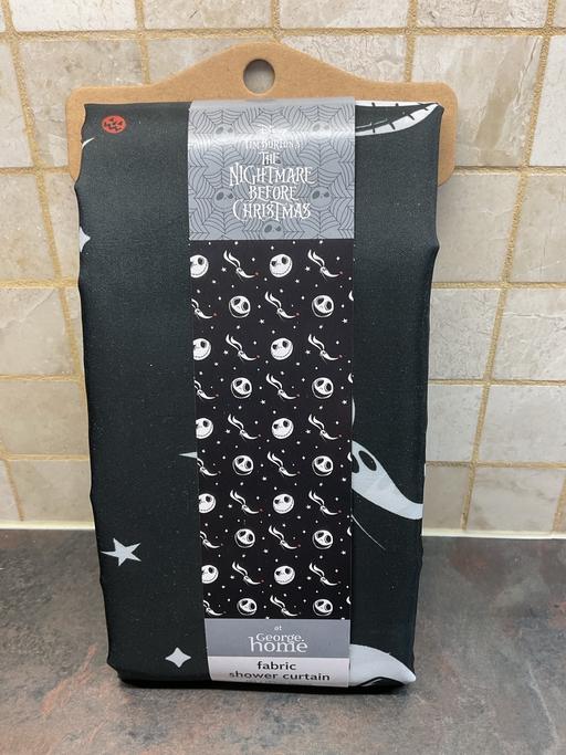 Buy & Sell Roby Knowsley - Photos for Nightmare Before Christmas Shower Curtain