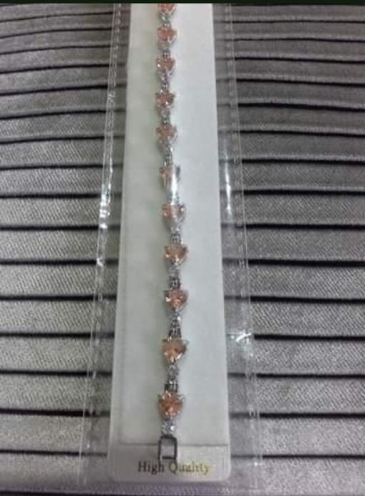 Buy & Sell Grafton Street Industrial Estate West Northamptonshire - Photos for New beautiful bracelet