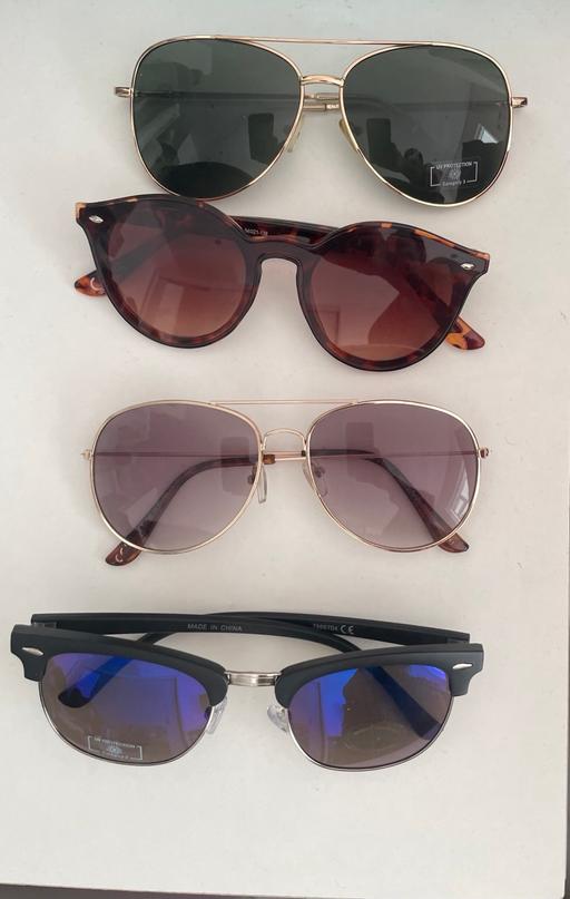 Buy & Sell Staple Hill South Gloucestershire - Photos for Bundle of sunglasses