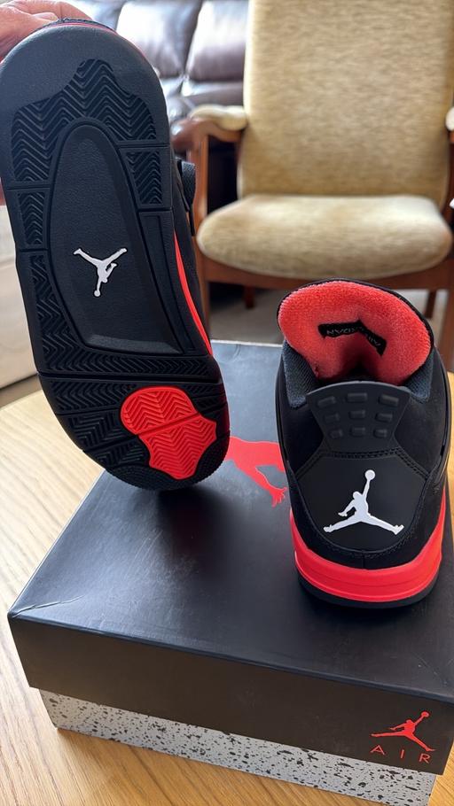 Buy & Sell Hanworth Hounslow - Photos for Jordan 4