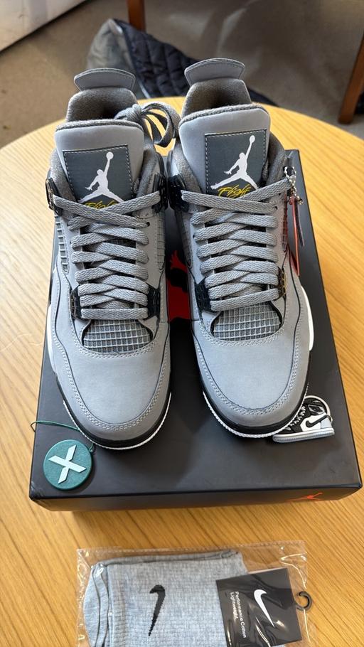 Buy & Sell Feltham Hounslow - Photos for Jordan 4