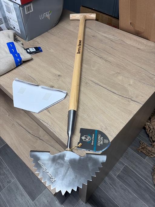 Buy & Sell Duckmanton Chesterfield - Photos for Kent & Stowe edging iron