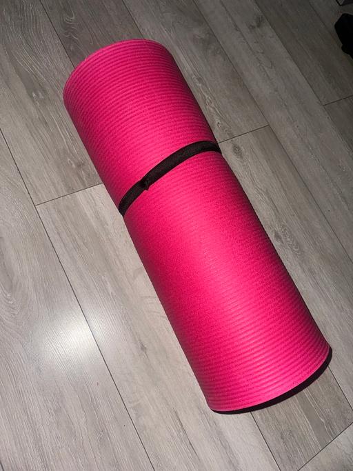 Buy & Sell Luton Bedfordshire - Photos for Exercise mat