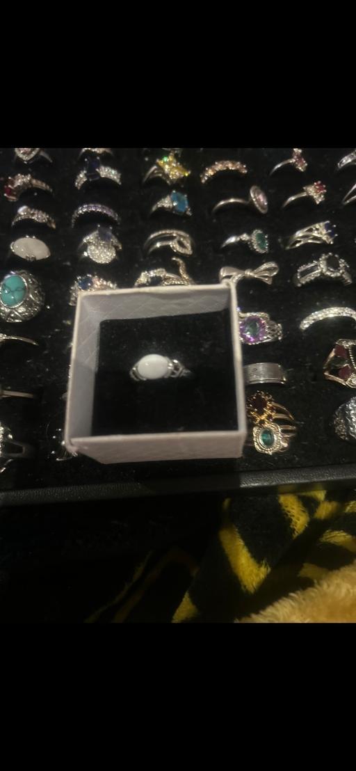 Buy & Sell Corton East Suffolk - Photos for Pearl ring see picture for the size