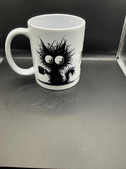 Buy & Sell Handsacre Lichfield - Photos for White mug with cool cat transfer design