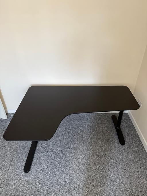 Buy & Sell Holmewood North East Derbyshire - Photos for IKEA BEKANT Corner Desk