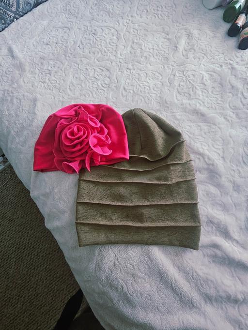 Buy & Sell Newton Doncaster - Photos for 2 ladies hats.