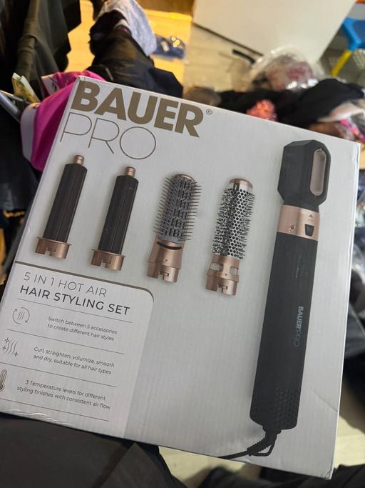 Buy & Sell Romford Havering - Photos for 5 - in 1 hot hair styling set BAUER PRO