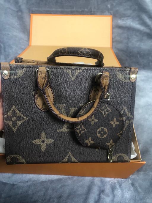 Buy & Sell Levenshulme Manchester - Photos for Louis Vuitton on the go