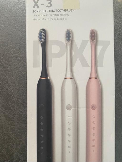 Buy & Sell Yardley Birmingham - Photos for Pink electric toothbrush