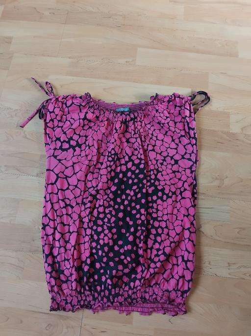 Buy & Sell Stow Heath Wolverhampton - Photos for Sleeveless Top 12.