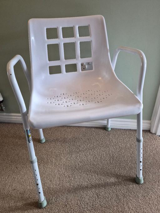 Buy & Sell Brockmoor Dudley - Photos for SHOWER CHAIR