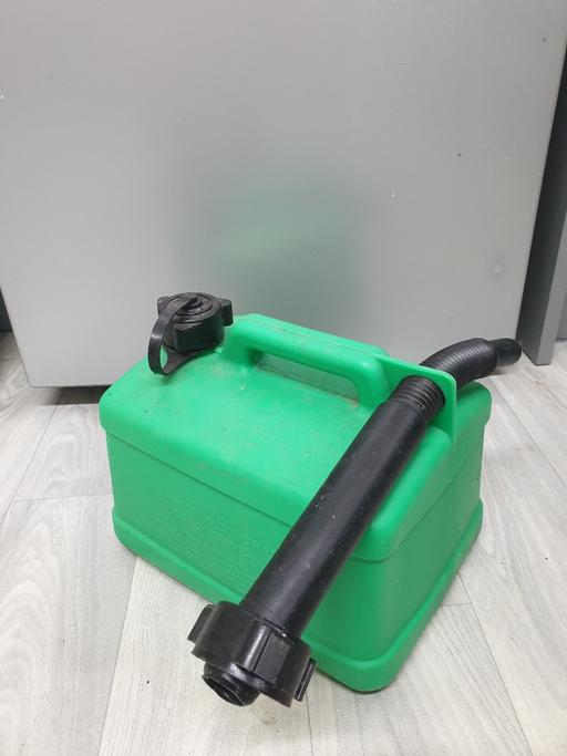 Vehicles Kings Norton Birmingham - Photos for 5 LTR Petrol can