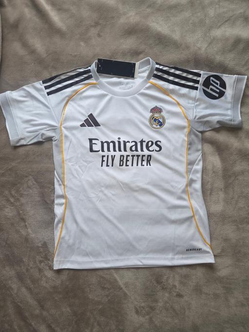 Buy & Sell Lambeth South East London - Photos for Real Madrid Kit.