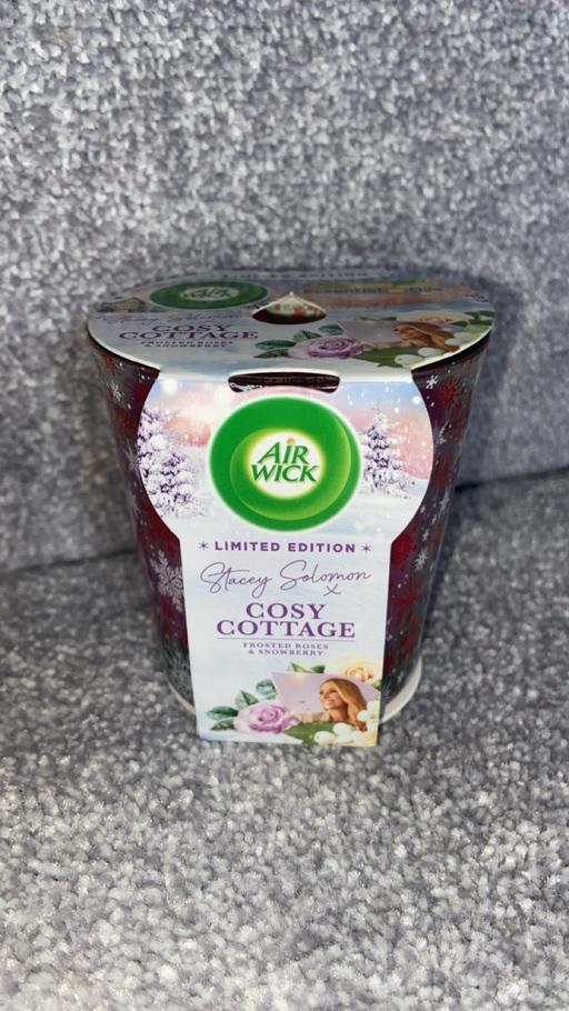 Buy & Sell Stow Heath Wolverhampton - Photos for Brand new candle