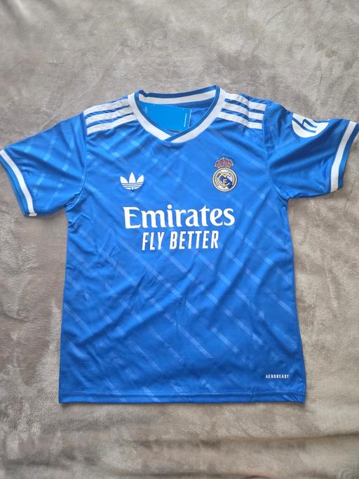 Buy & Sell Sapcote Blaby - Photos for Real Madrid Kit.