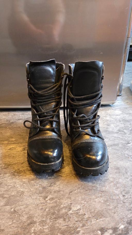 Buy & Sell Leamore Walsall - Photos for Ladies army high keg boots