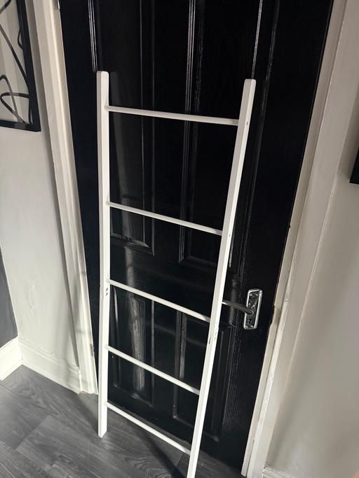 Buy & Sell Dudley Port Sandwell - Photos for Towel ladder wood