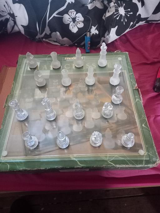 Buy & Sell Griff Nuneaton and Bedworth - Photos for Glass Cheses set