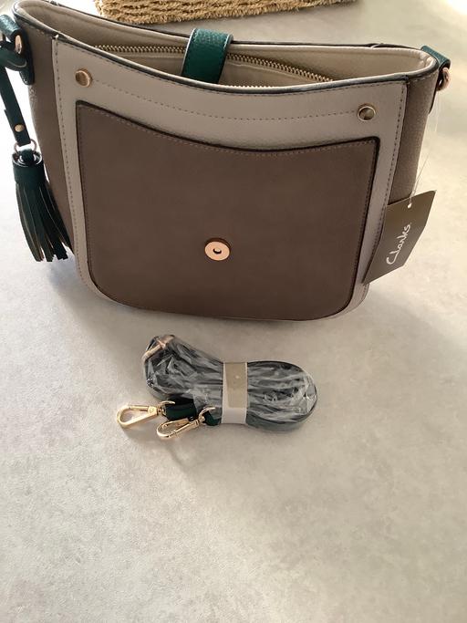 Buy & Sell Langley Eastbourne - Photos for New shoulder handbag