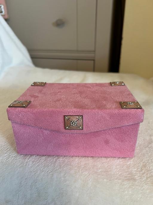 Buy & Sell Hetton-Le-Hole Sunderland - Photos for Pretty Trinket Box