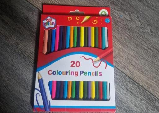 training Lees Oldham - Photos for 20x Colouring Pencils