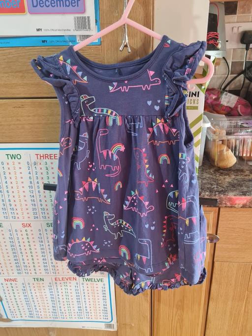 Buy & Sell Chelmsley Wood Solihull - Photos for girls dinosaur top and short set