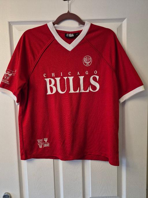 Buy & Sell Brierley Hill Dudley - Photos for Red Chicago Bulls Top