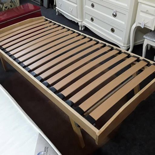 Buy & Sell Saint Pauls Trading Estate Tameside - Photos for 3ft Single oak trundle bed frame