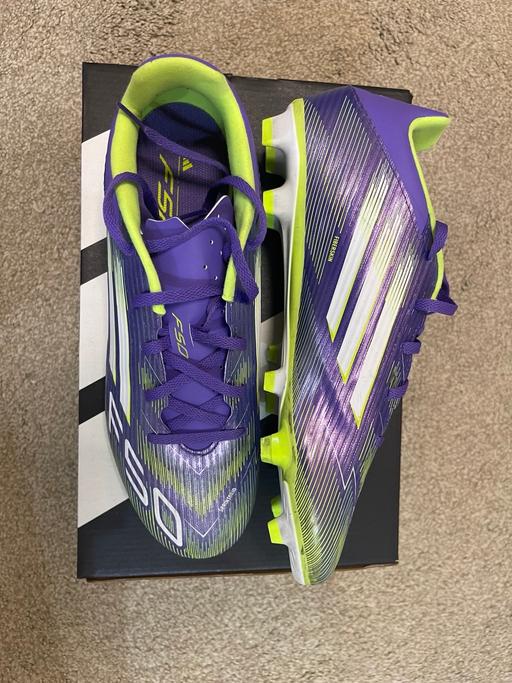 Buy & Sell West Horndon Brentwood - Photos for F50 Club FG/MG ADIDAS FOOTBALL TRAINERS UK 9