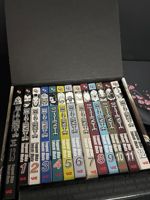 Buy & Sell Grove Park South East London - Photos for Death note book and action figure