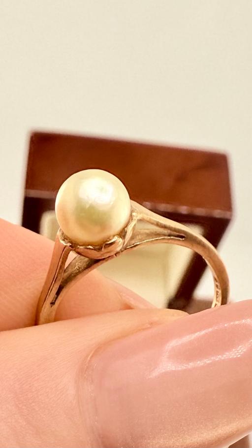 Buy & Sell Harrow on the Hill North West London - Photos for Fine 9ct Gold Cultured Pearl Solitaire Ring