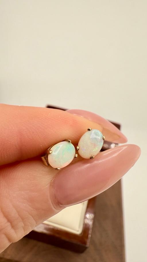 Buy & Sell Harrow on the Hill North West London - Photos for Fine 9ct Yellow Gold Natural Opal Earrings