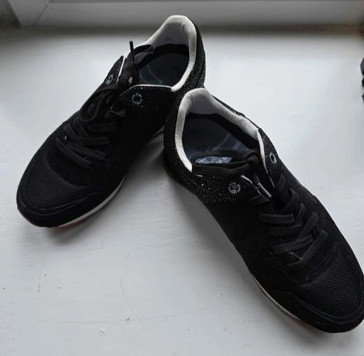 Buy & Sell Birkdale Sefton - Photos for Black trainers - pepe jeans size 6