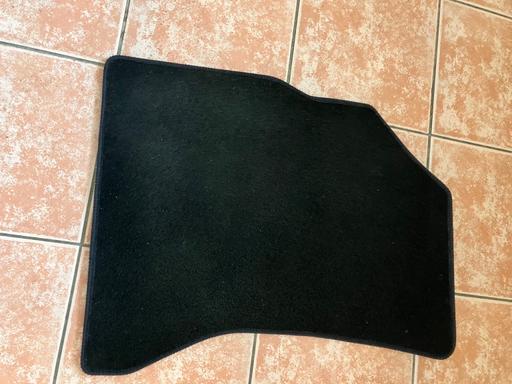 Vehicles Romford Havering - Photos for Car mats
