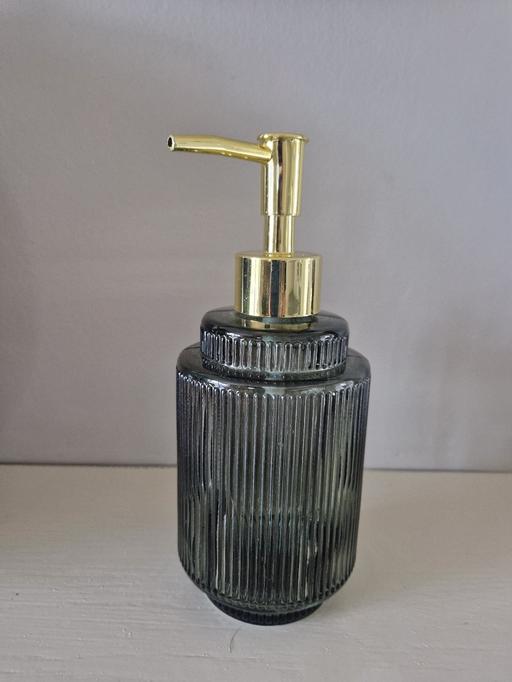Buy & Sell Ecclesfield Sheffield - Photos for New grey glass dispenser