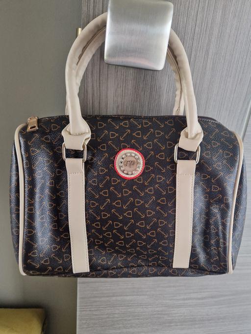 Buy & Sell Scholes Rotherham - Photos for Ladies bag