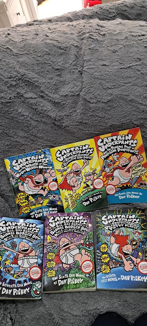 Buy & Sell Four Oaks Birmingham - Photos for Captain Underpants books x6